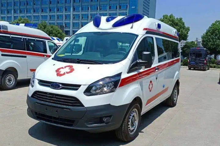 九龙县长途救护车转院